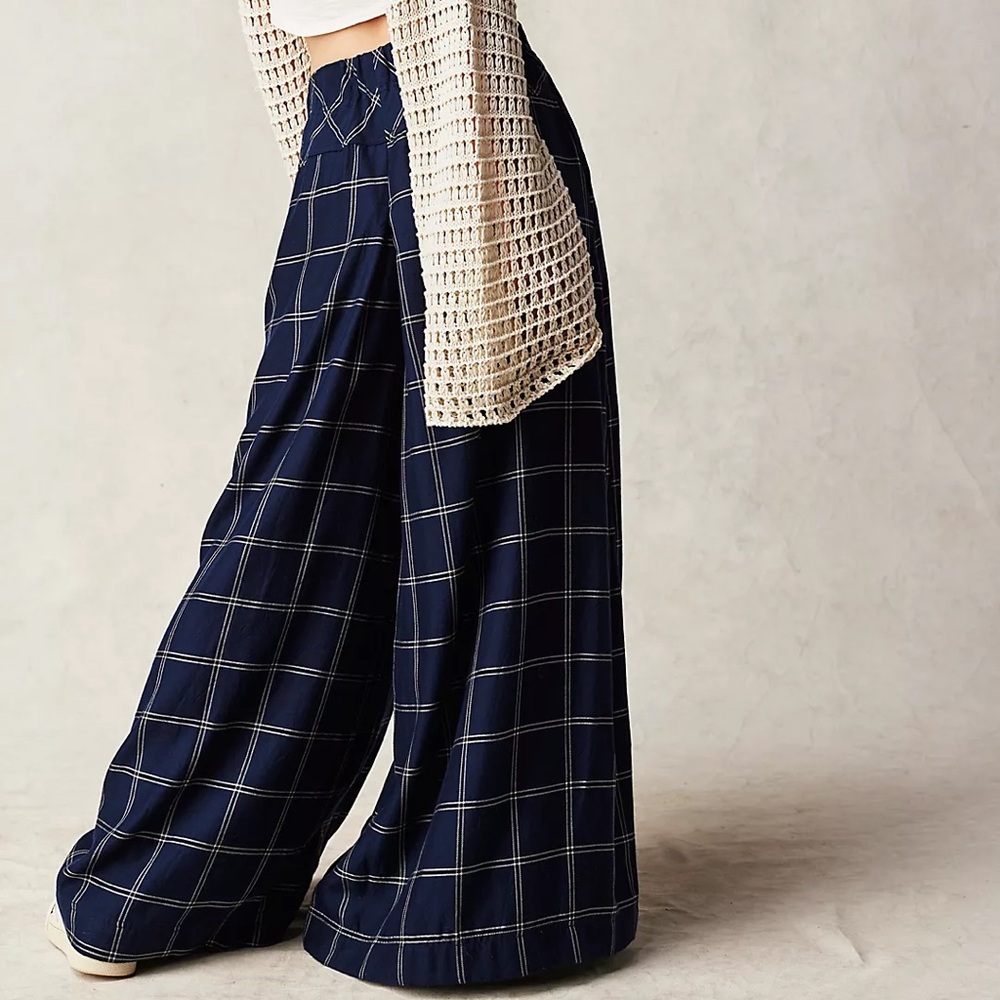 Free people sold out dance at dusk trousers
